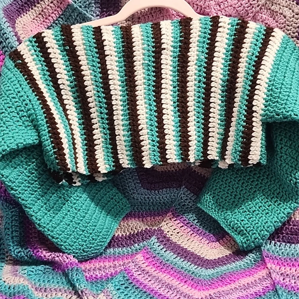 Shrug - Picture 2 of 2
